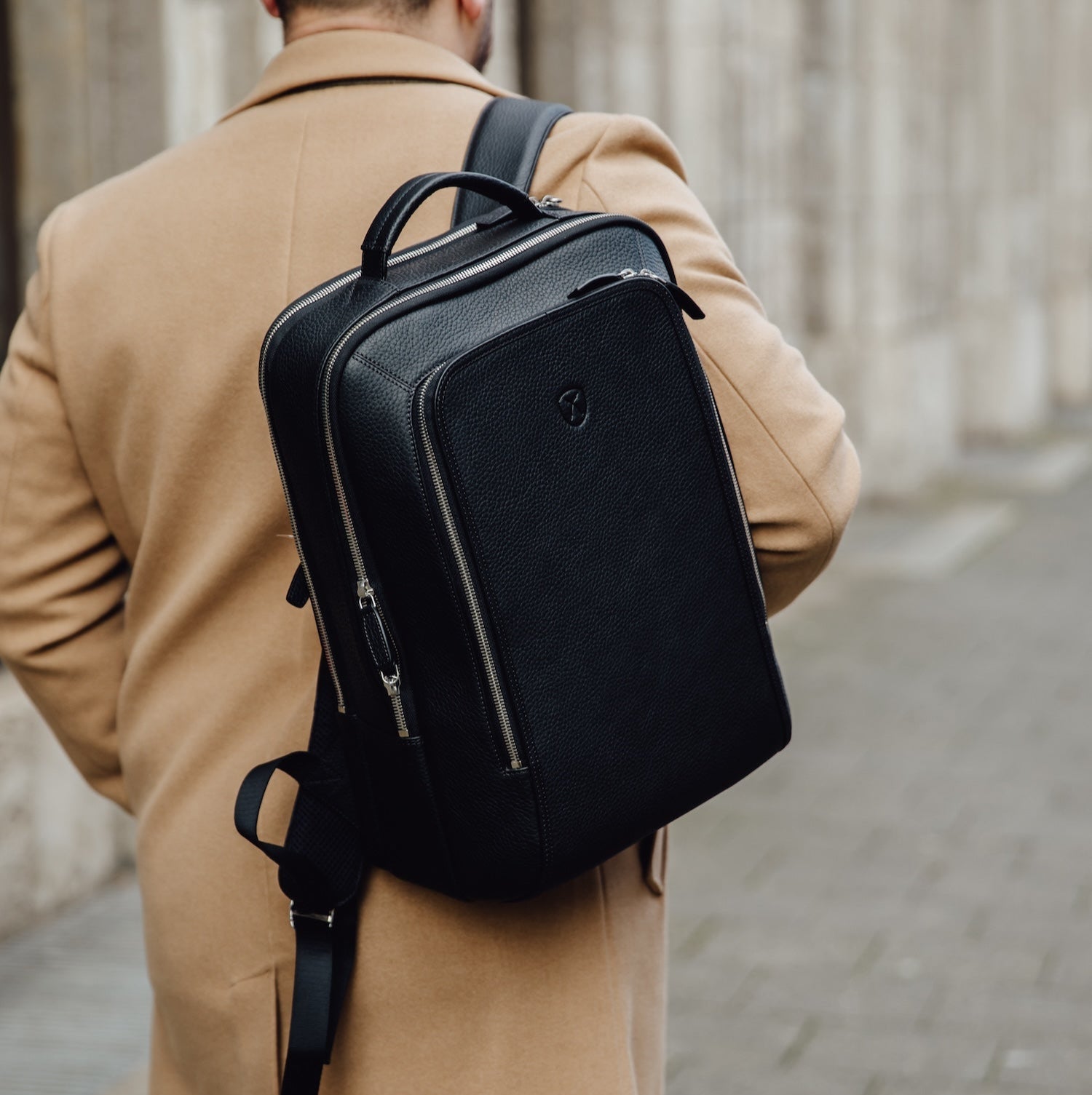 Businessrucksack Lederrucksack 15 Zoll geprägtes Leder braun 3 Fächer - Corf Offermann