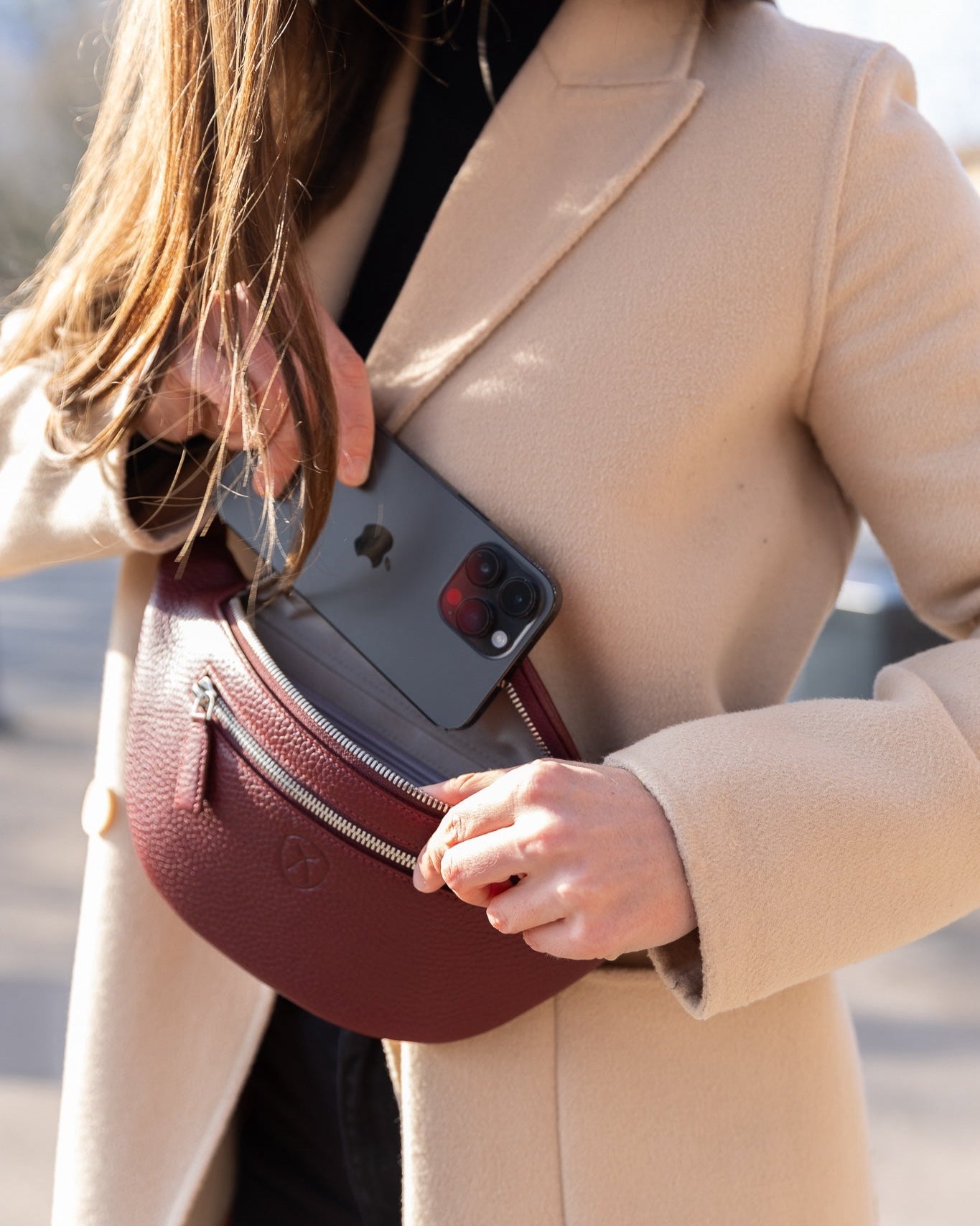 Crossover Handtasche Gürteltasche Leder bordeaux - Corf Offermann