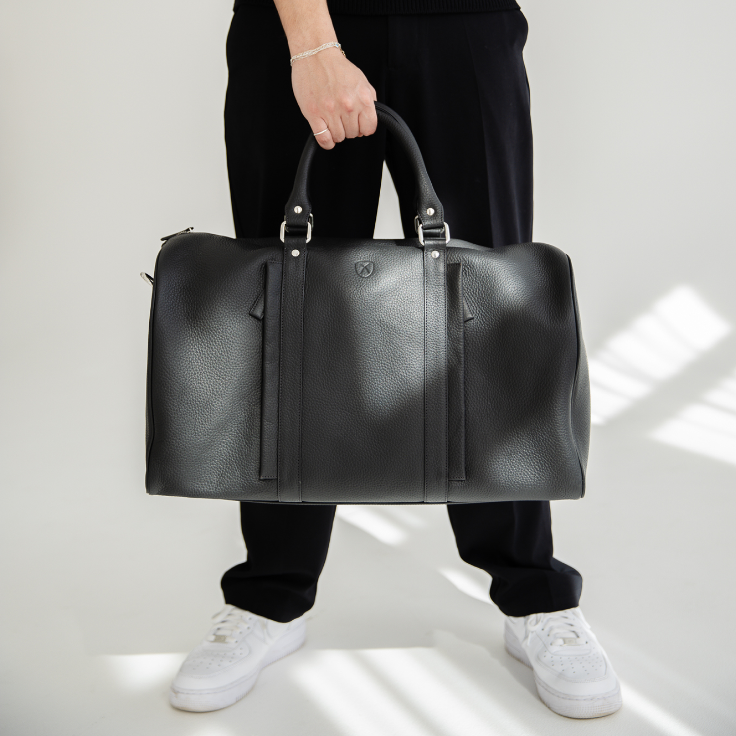 Reisetasche Weekender 50 cm geprägtes Leder schwarz Tragegurt 2 Vortaschen - Corf Offermann