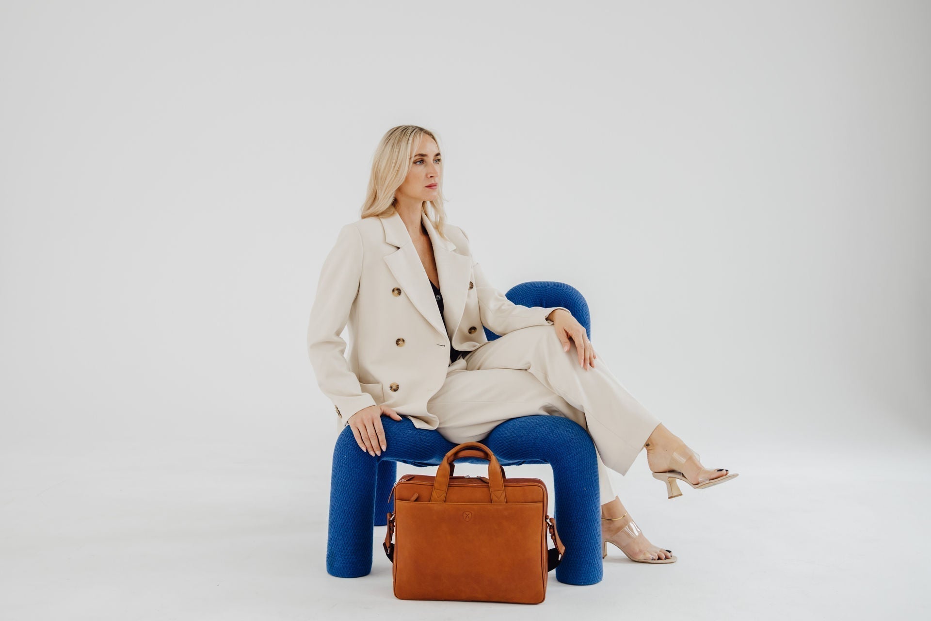 Business-Rucksack vs. Arbeitstasche: Was passt zu Ihrem Arbeitsstil?