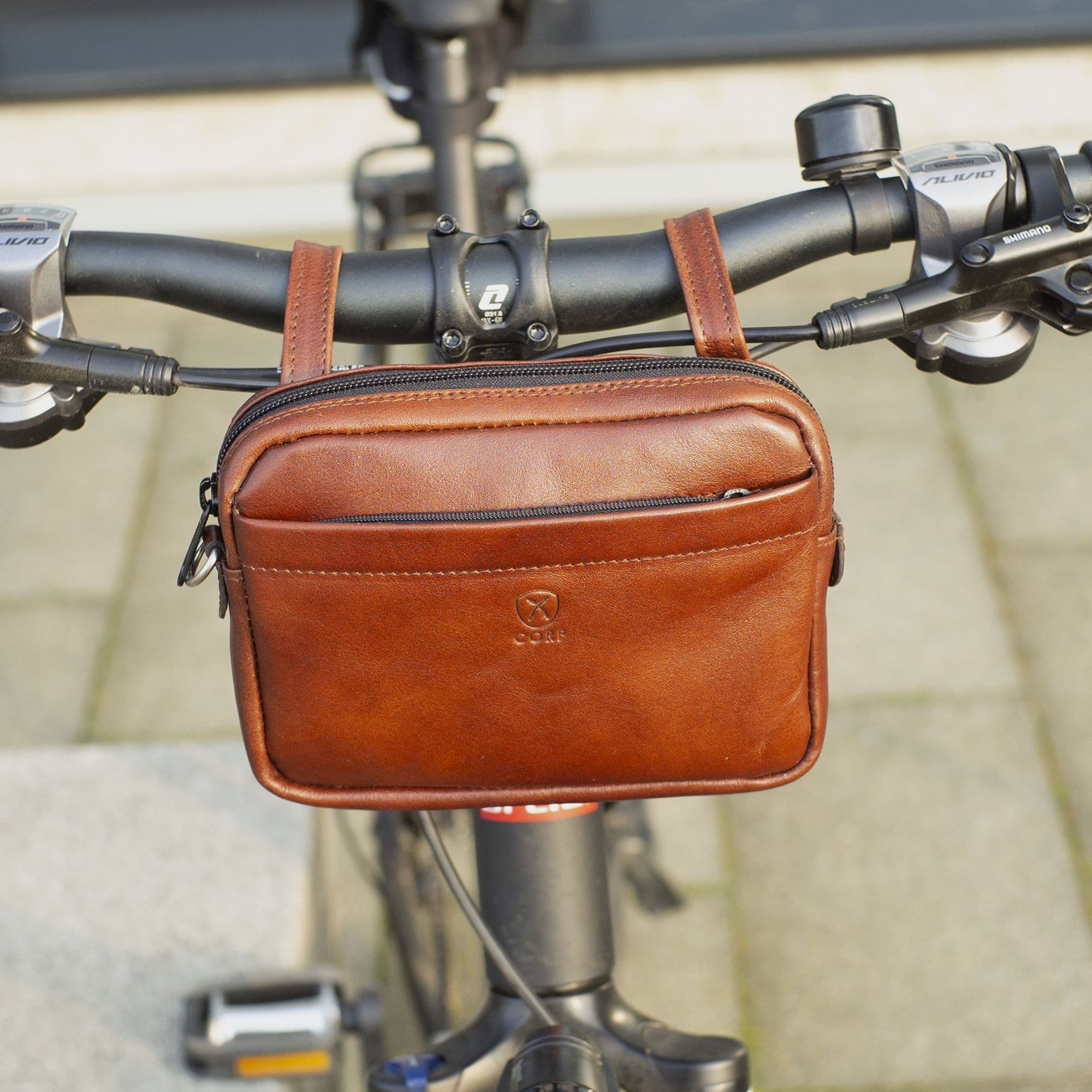 Die Fahrradtasche Gürteltasche Leder cognac