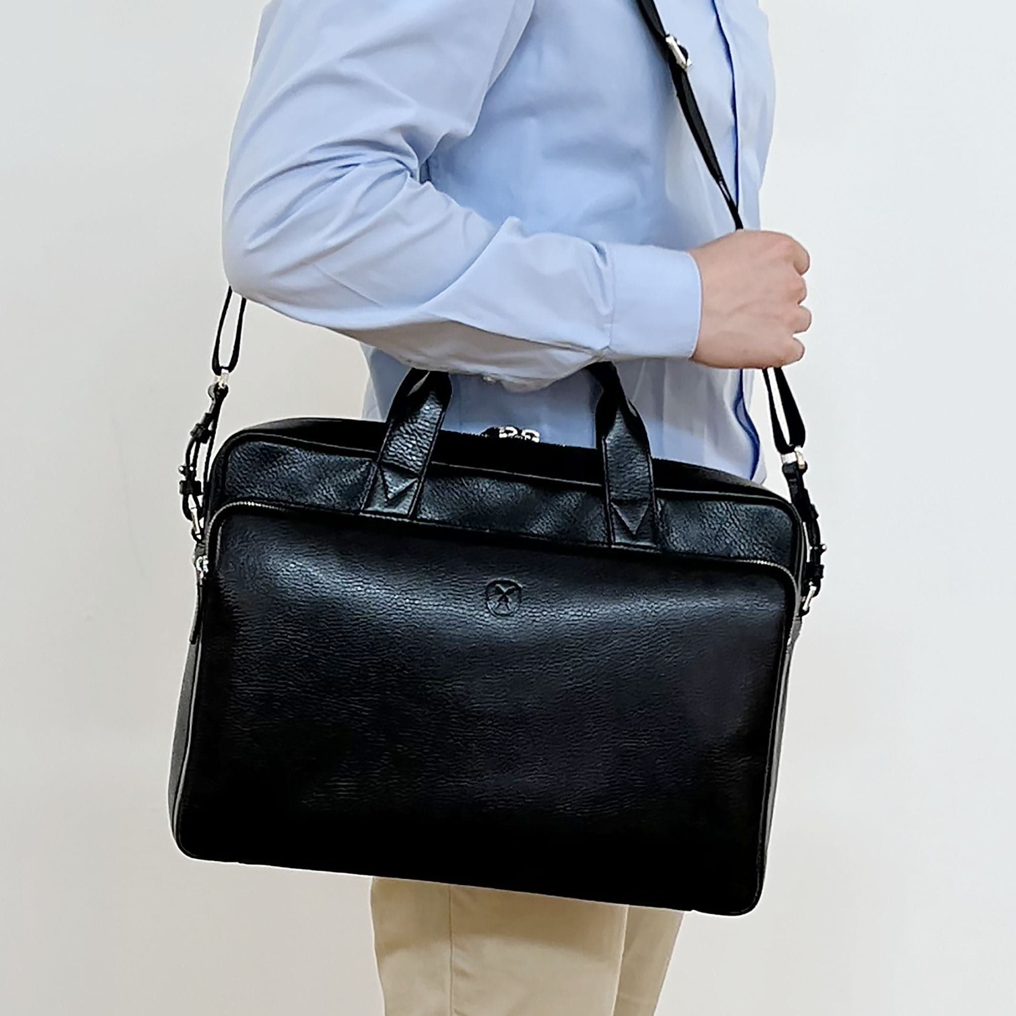 Businesstasche Laptoptasche 15 Zoll leicht genarbtes Leder schwarz