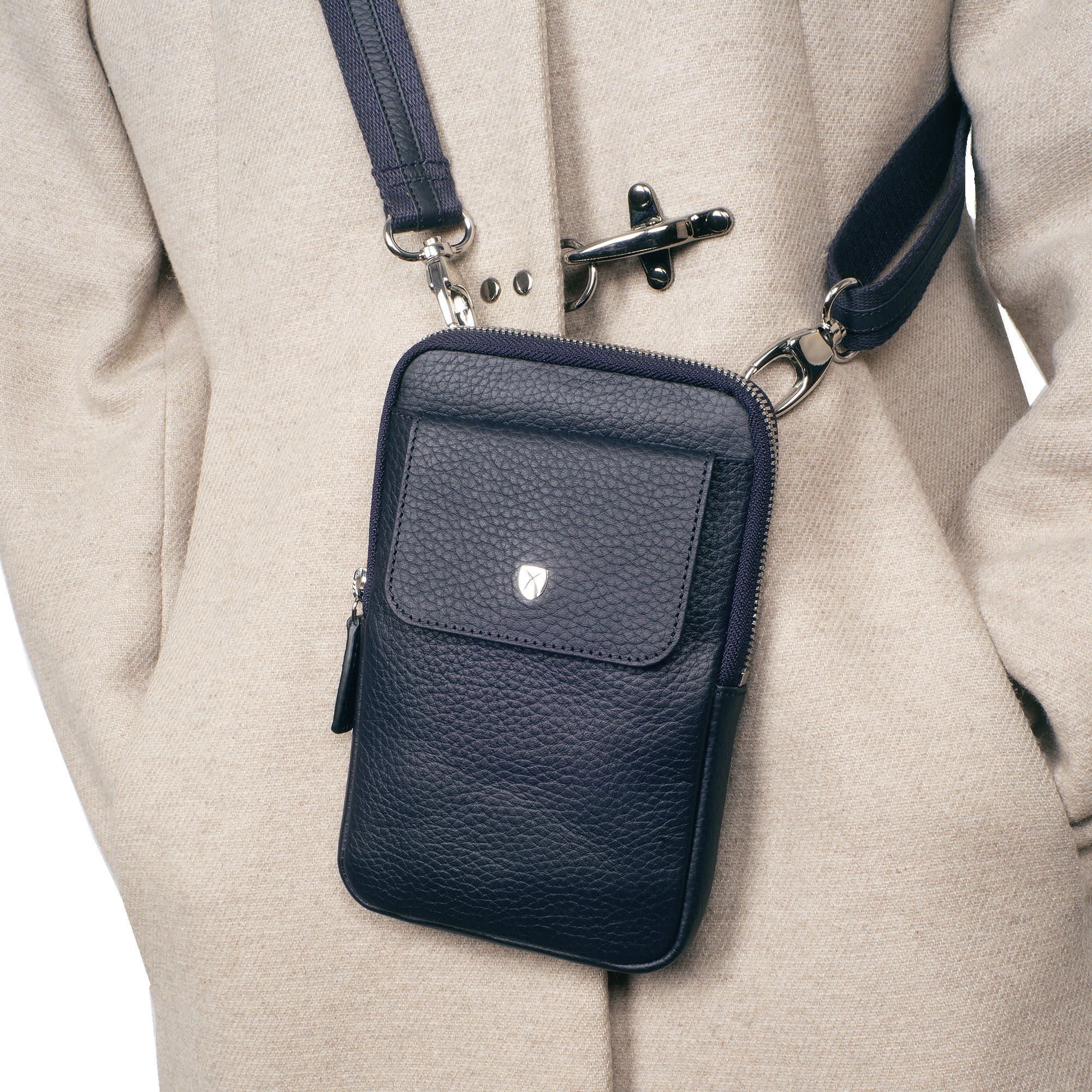 Telefontasche Crossover Leder schwarz - Corf Offermann